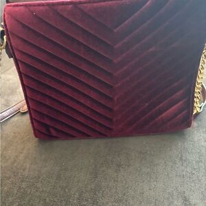 BLACK FRIDAY SALE 🖤🖤🖤 Ladies Maroon Velour Handbag